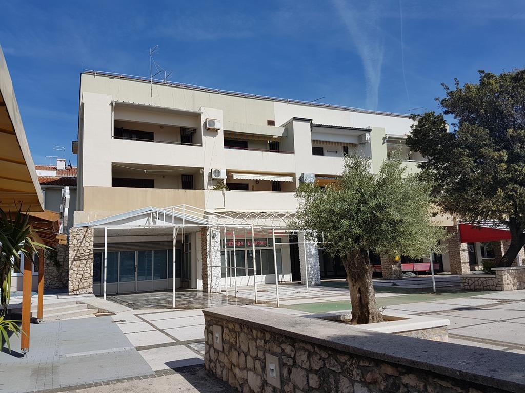 City Center Apartments Новаля Екстериор снимка